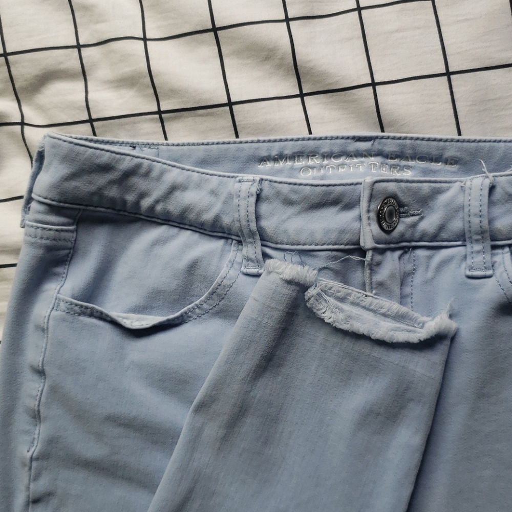 Light blue AE jeggings